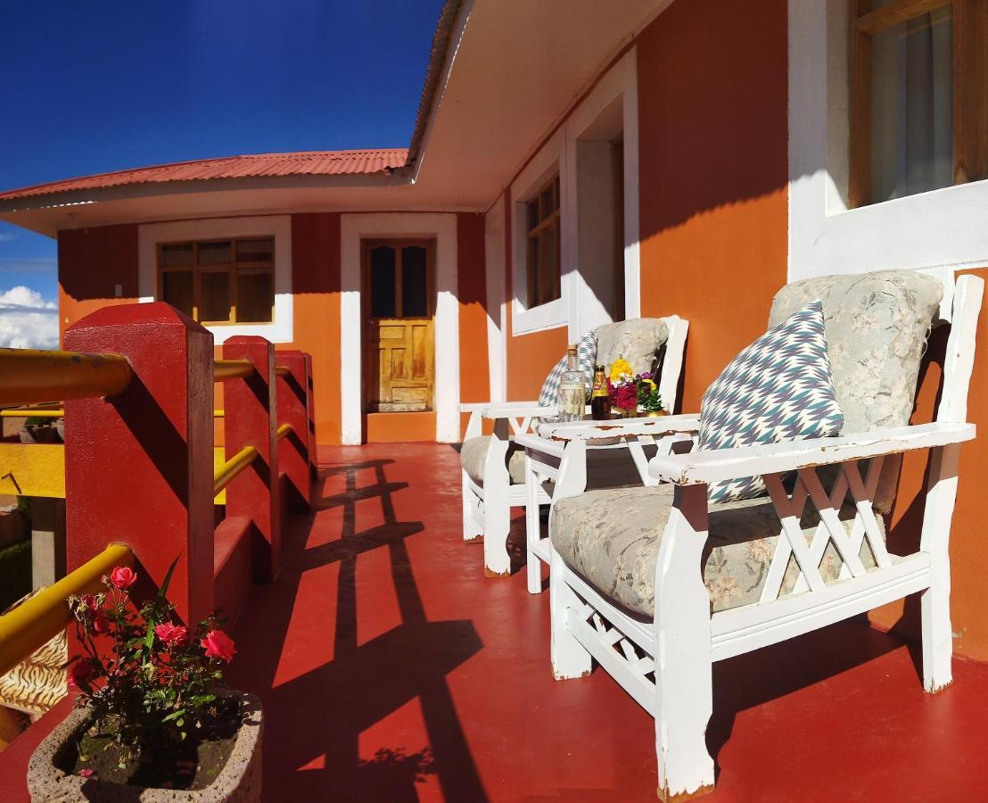 Amantani Pachatata Lodge Ocosuyo Bagian luar foto